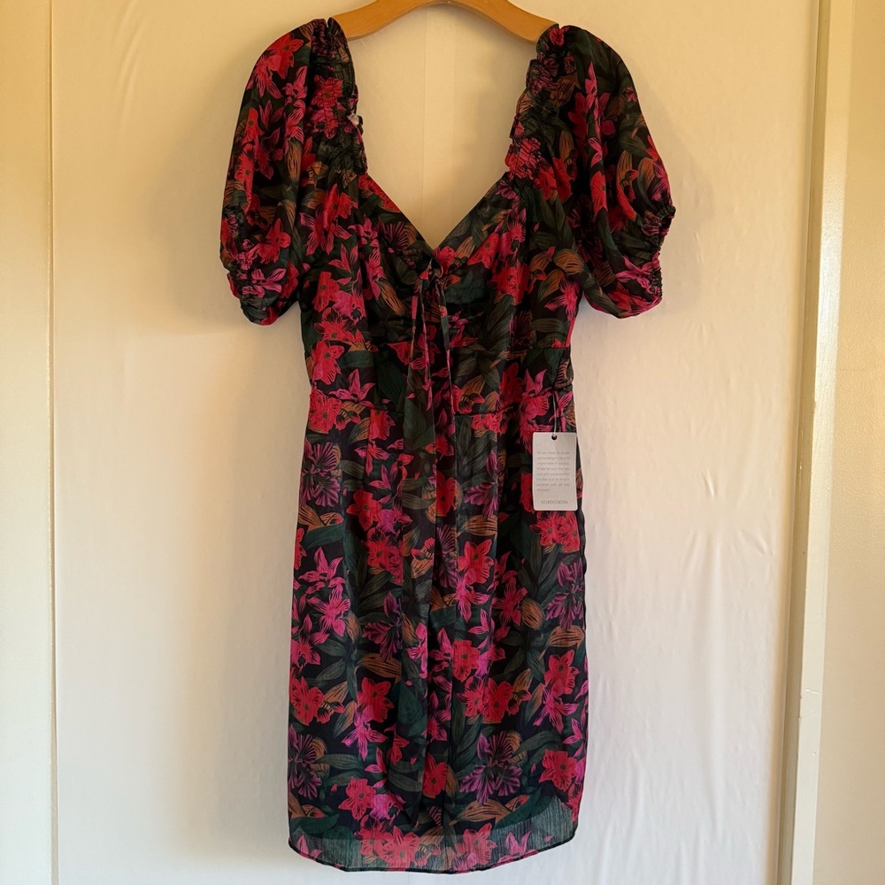 NWT NSR Red Floral Mini Dress Size S